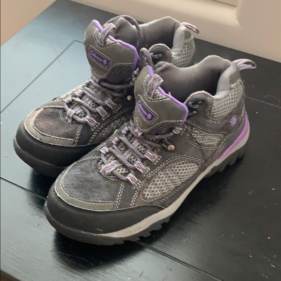 Coleman woman’s hiking boots / shoes gray purple - Picture 1 of 4